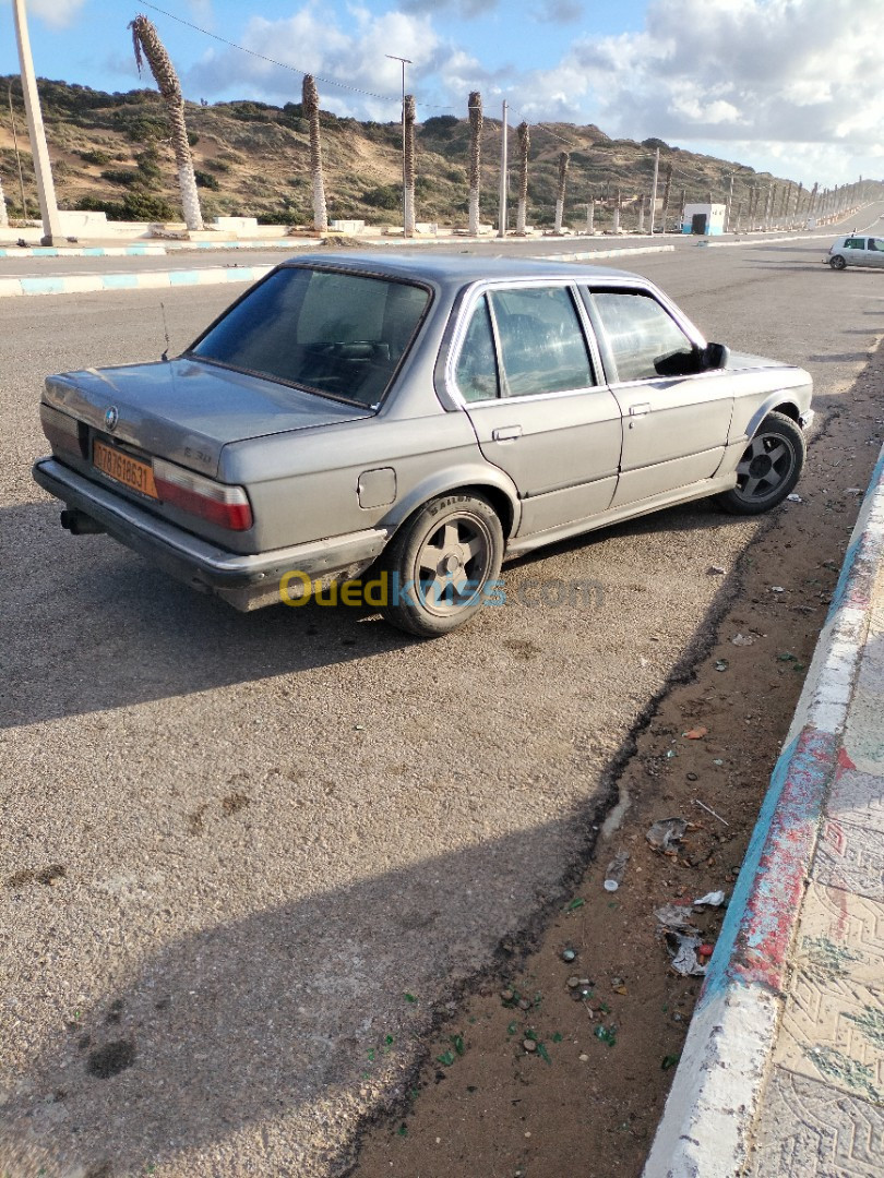 BMW Série 3 1986 