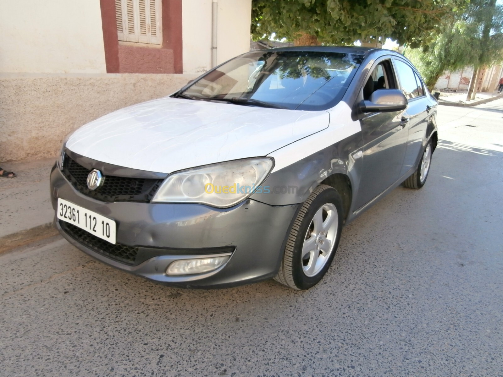 MG 350 2012 Confort +