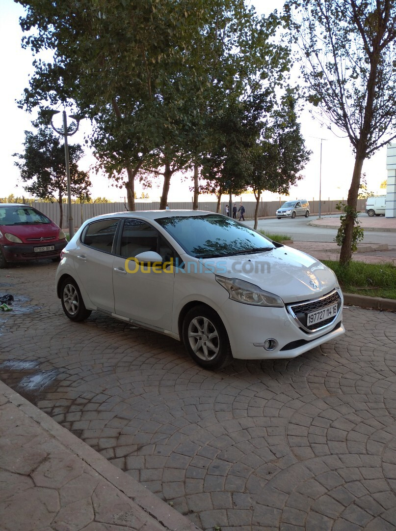 Peugeot 208 2014 Access