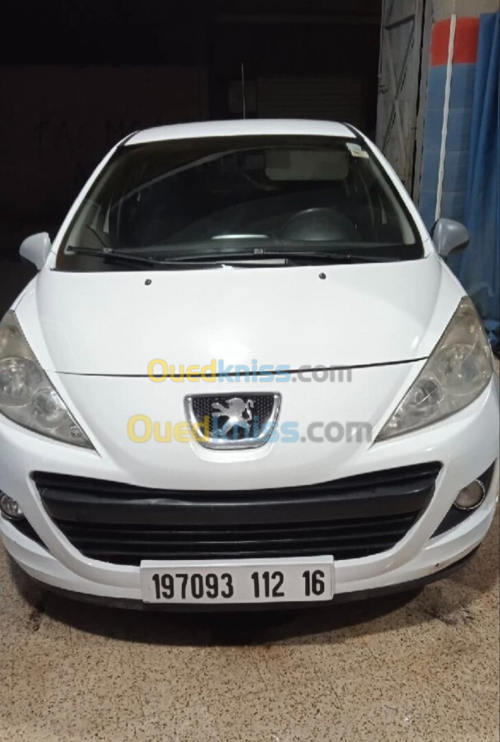 Peugeot 207 2012 