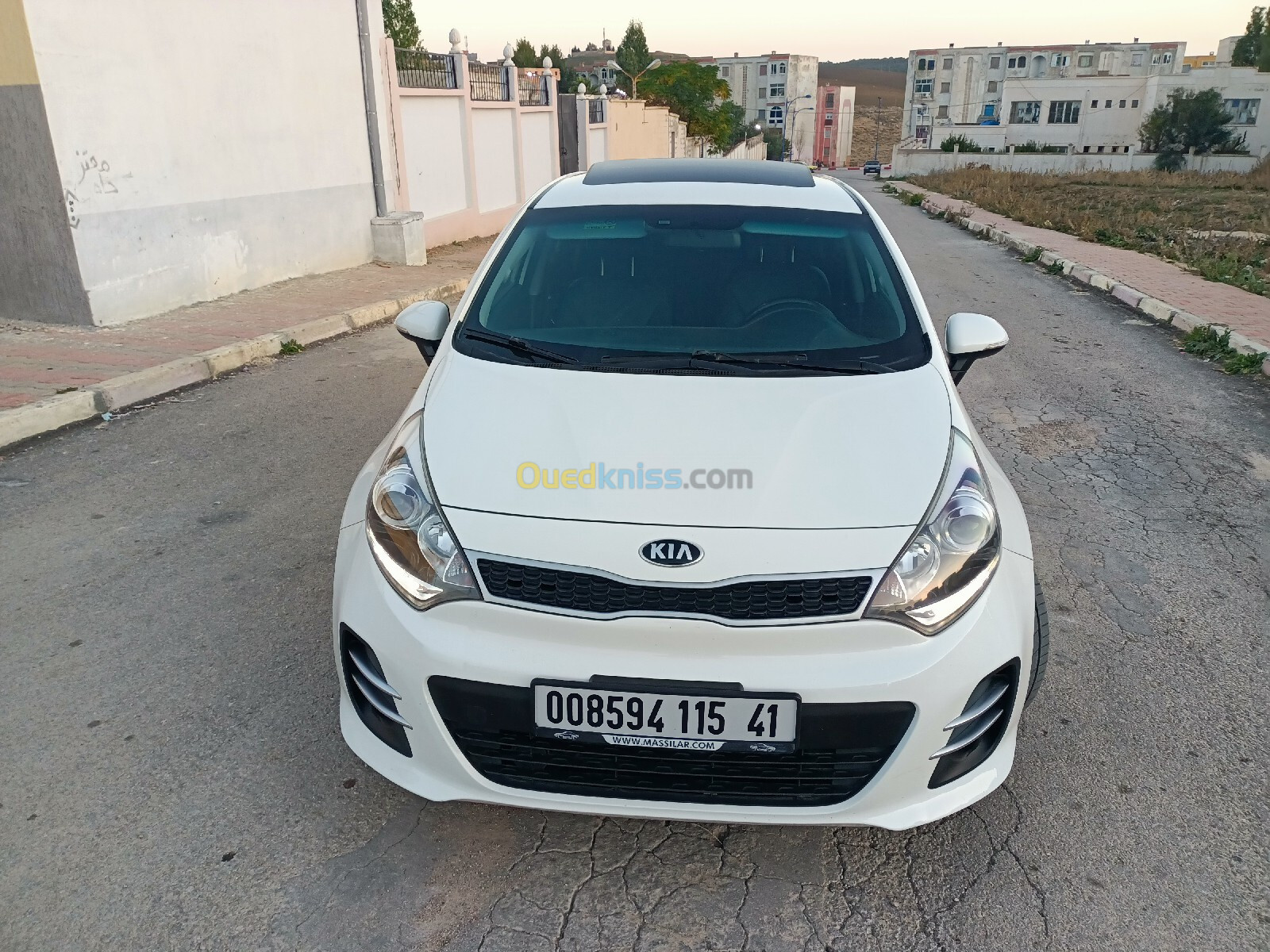 Kia Rio 5 portes 2015 Funny Facelift 