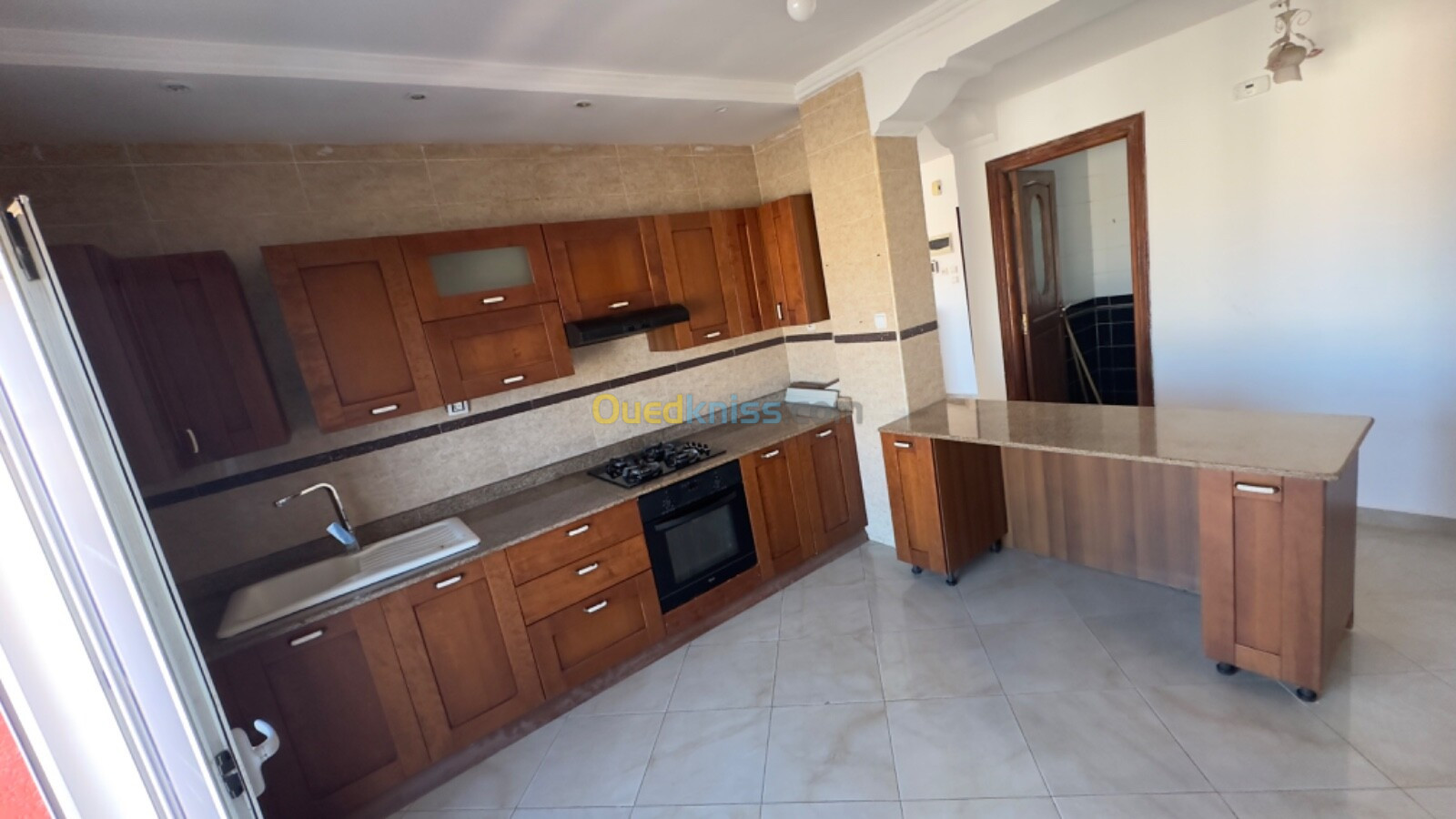 Location Appartement F3 Oran Bir el djir