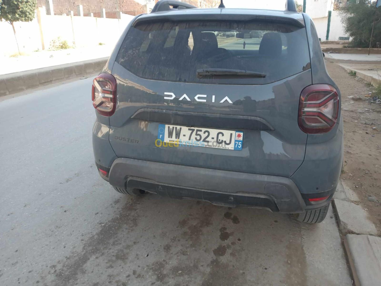 Dacia DUSTER 2023 12
