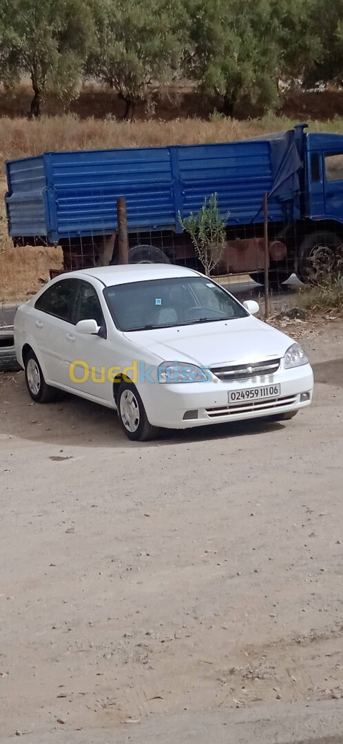 Chevrolet Optra 4 portes 2011 Optra 4 portes