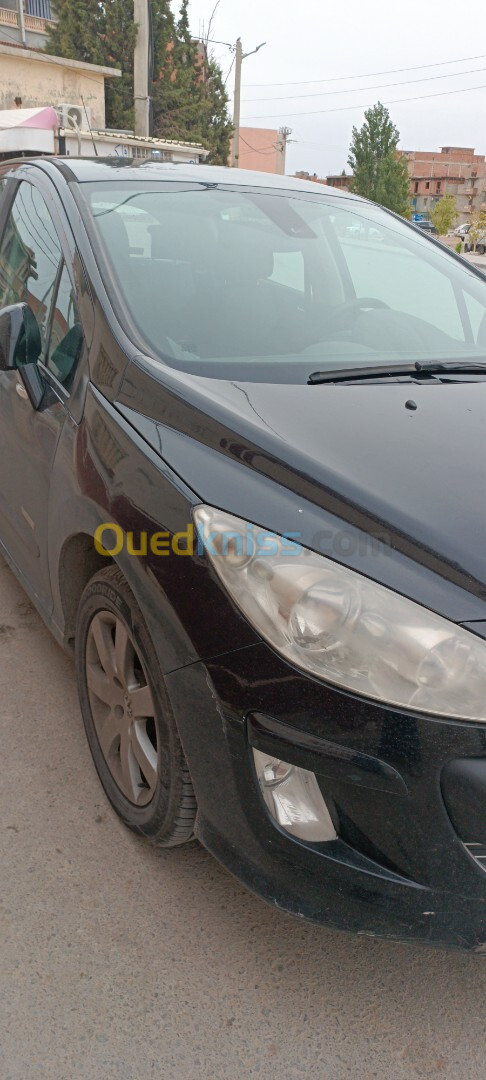 Peugeot 308 2010 HD