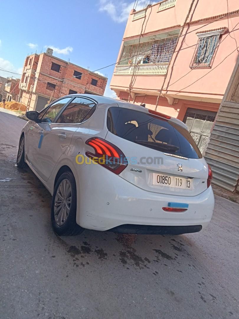 Peugeot 208 2019 Allure