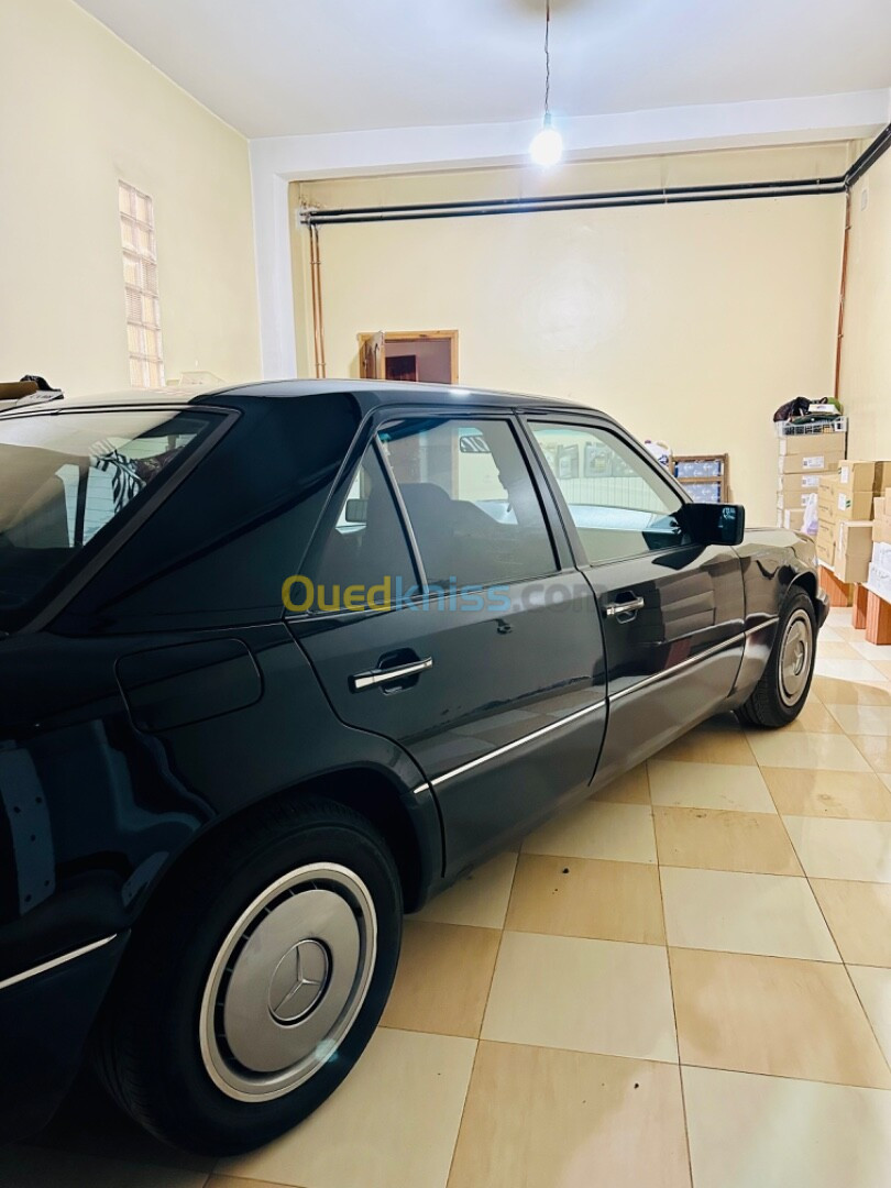 Mercedes Classe E 1992 Classe E