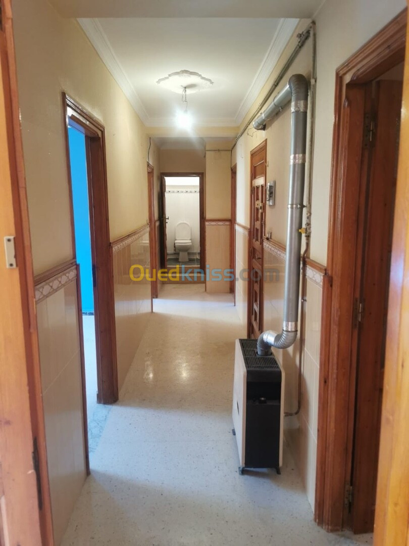 Location Appartement F4 Alger Draria