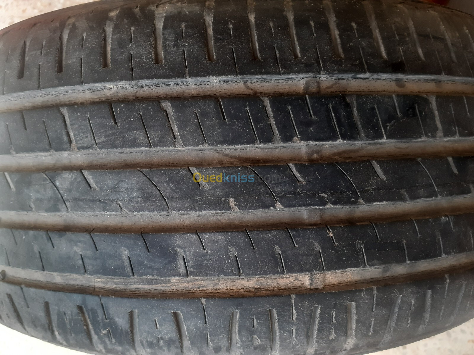 1 Pneu 308 Ref : 215/55R16