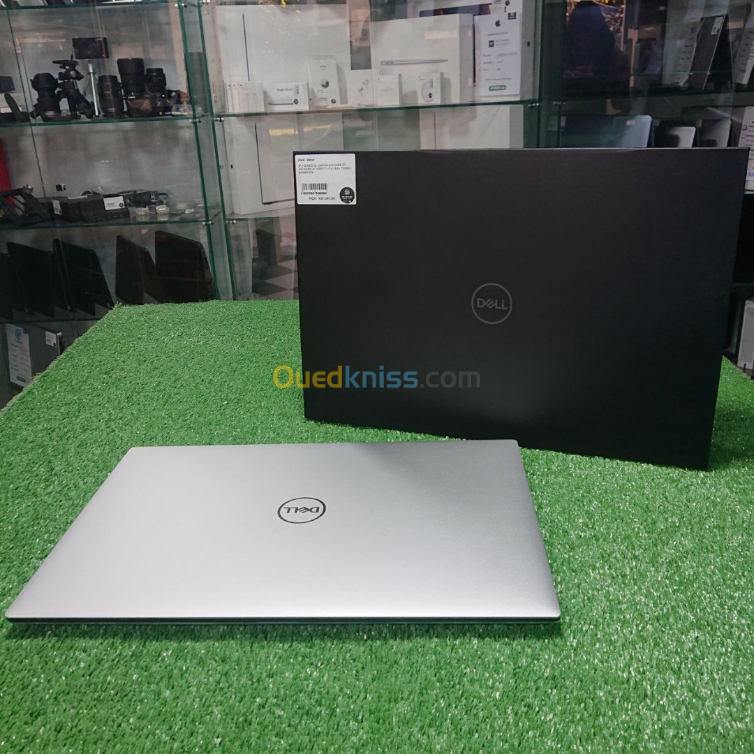 XPS 15" 9520 i9-12900HK RTX 3050 TI 08 GB 64 Gb DDR5 02 To SSD 15.6 pouces UHD+ 