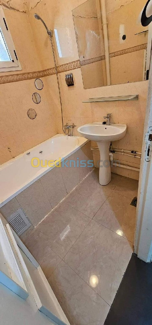 Vente Appartement F3 Sidi Bel Abbès Sidi bel abbes