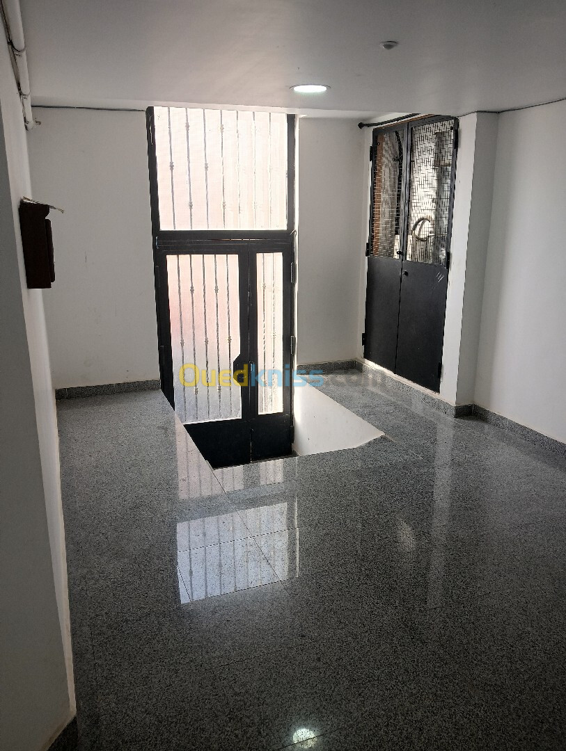 Location Appartement F3 Oran Bir el djir