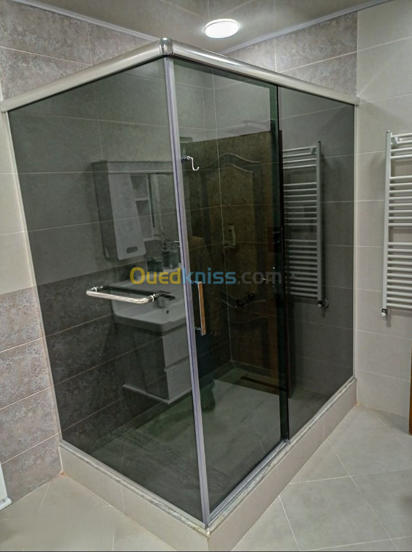 Cabine de douche sur mesure