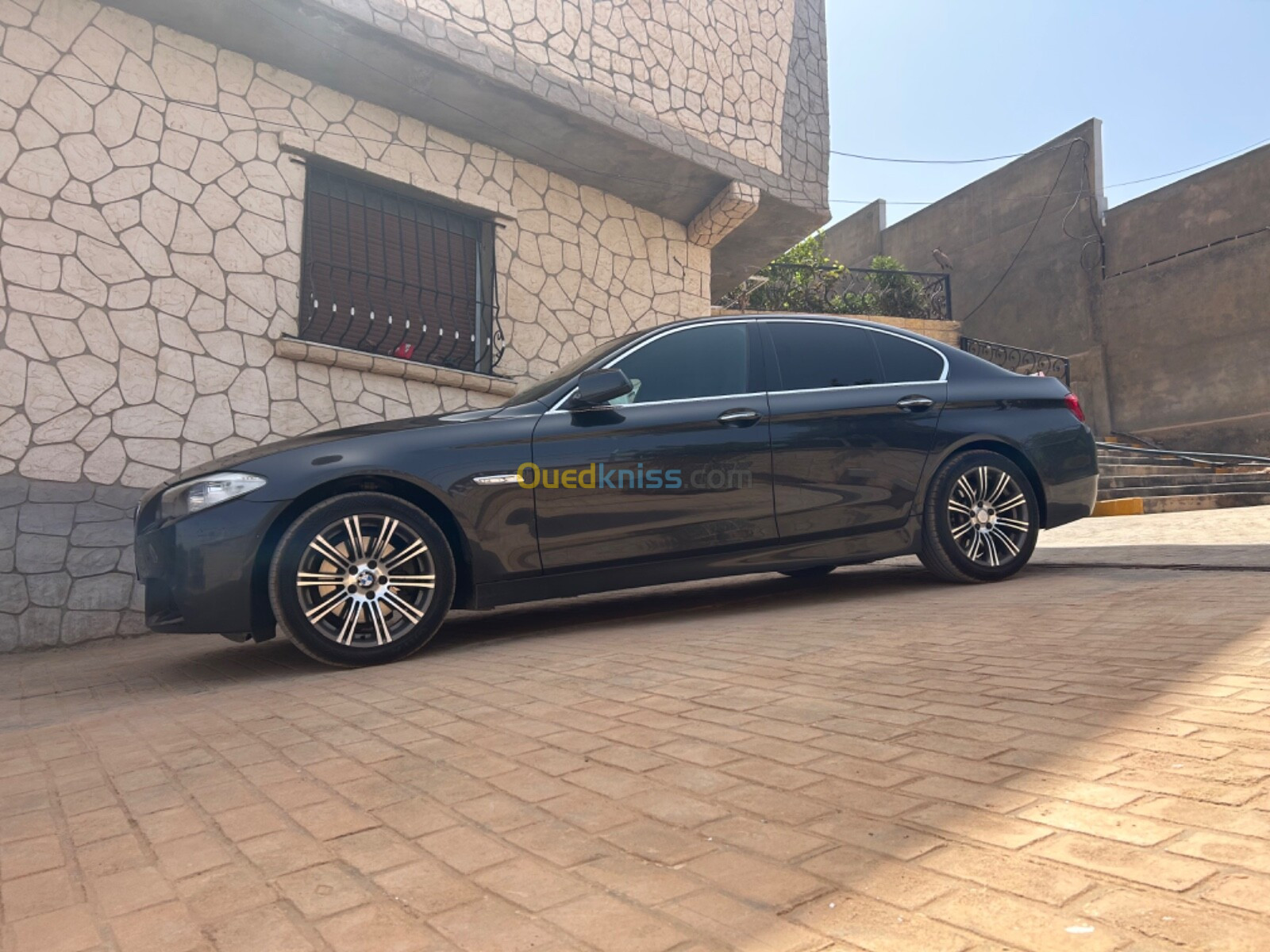 BMW Série 5 2012 525d sport