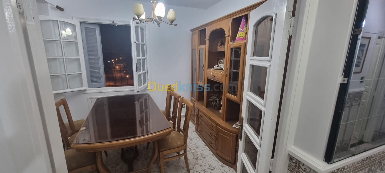 Location Appartement F4 Alger Bab ezzouar