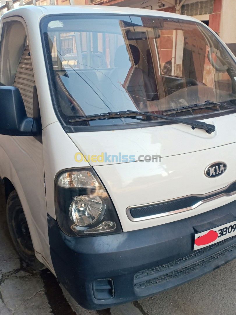 Kia K2700 2013