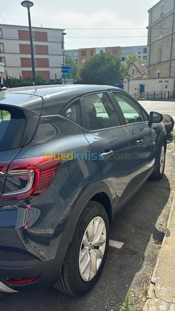 Renault Captur /clio/kwid 2023 Évolution zéro retouche