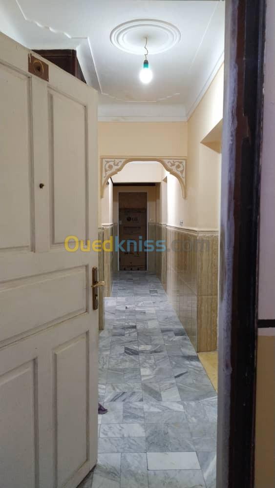 Vente Appartement F2 Alger Alger centre