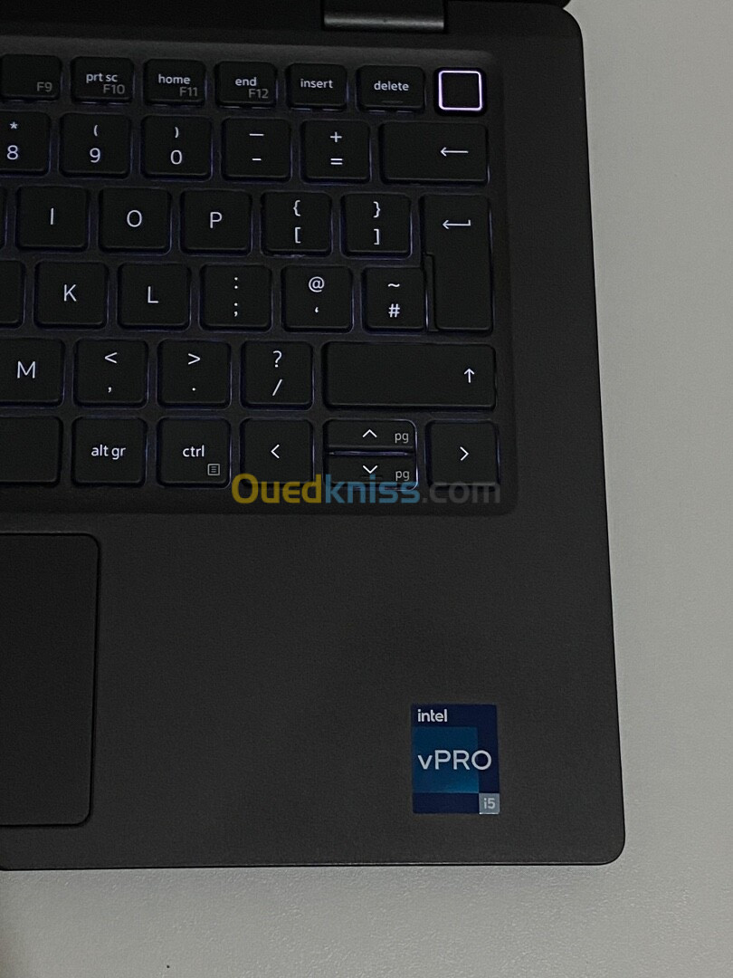 DeLL latitude 7330