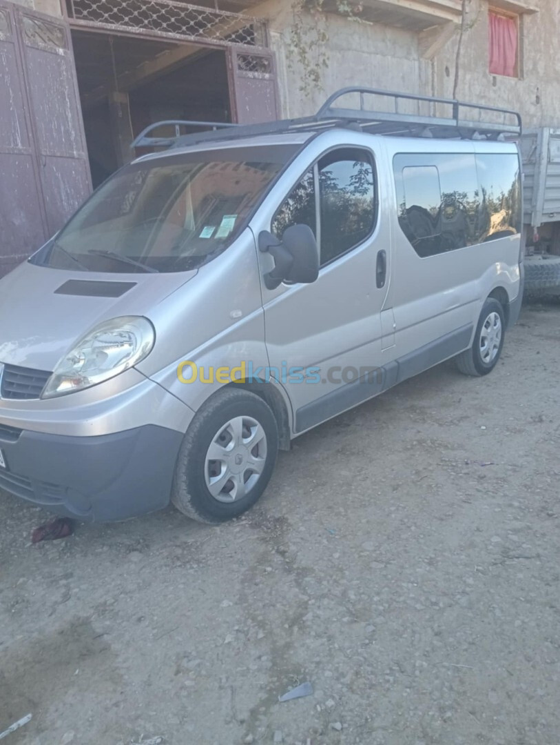 Renault Trafic 2012