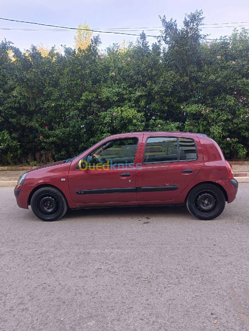 Renault Clio 2 2002 Extreme