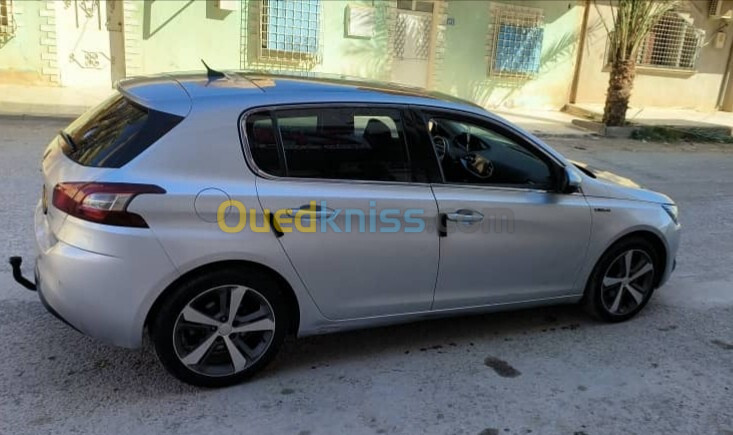 Peugeot 308 2015 Allure