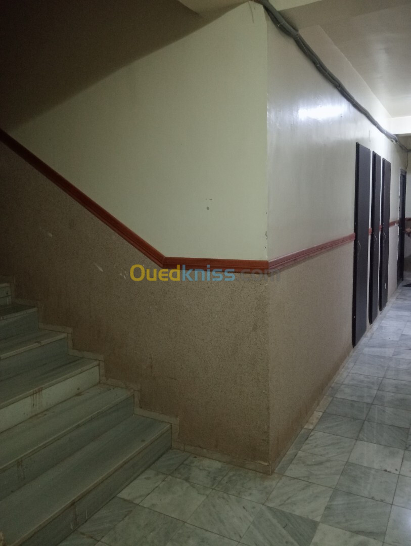 Location Appartement F4 Alger Bordj el kiffan