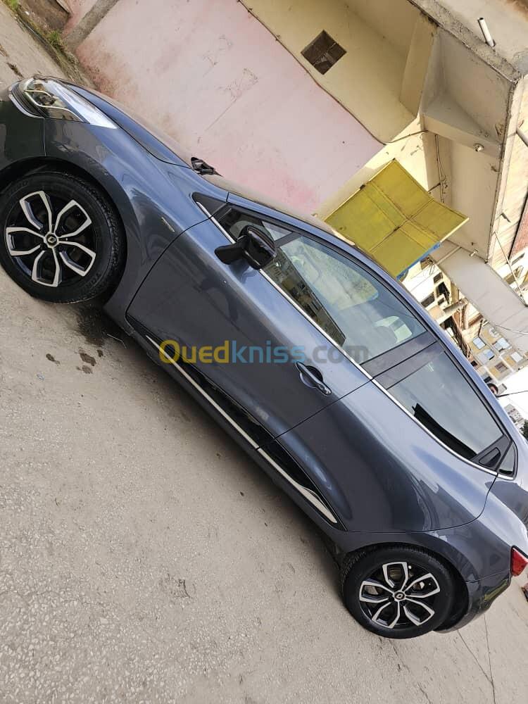 Renault Clio 4 2019 Limited 2