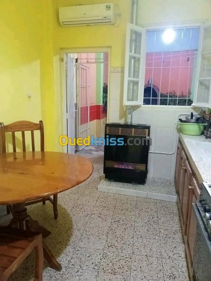 Location vacances Appartement F2 Jijel Jijel