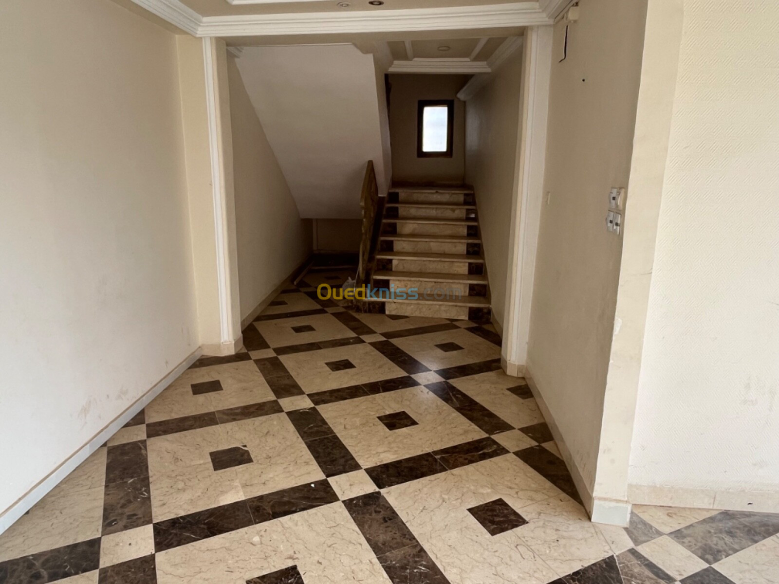 Location Appartement F4 Alger Mahelma