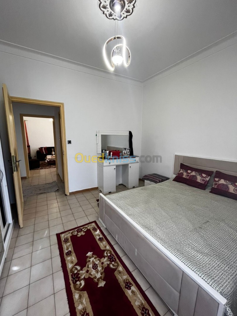 Location Niveau De Villa F3 Alger Bouzareah