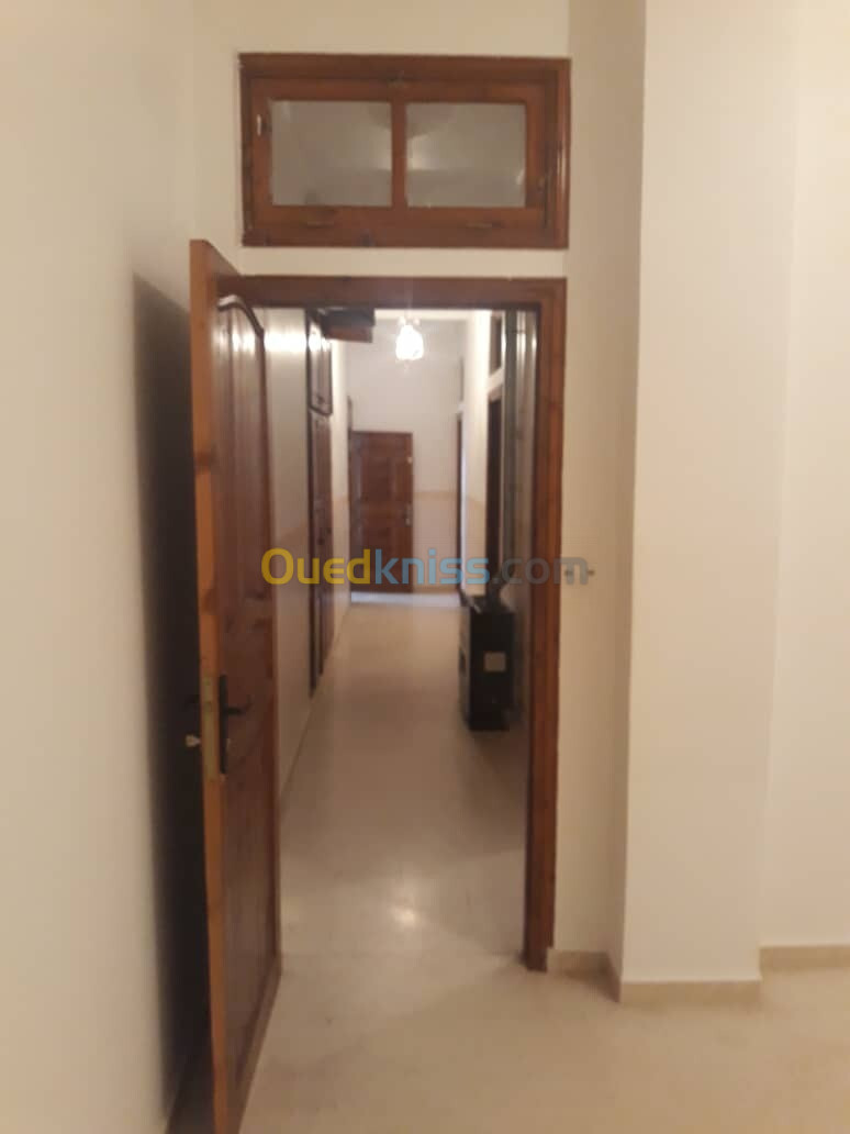 Location Appartement F2 Alger Bouzareah