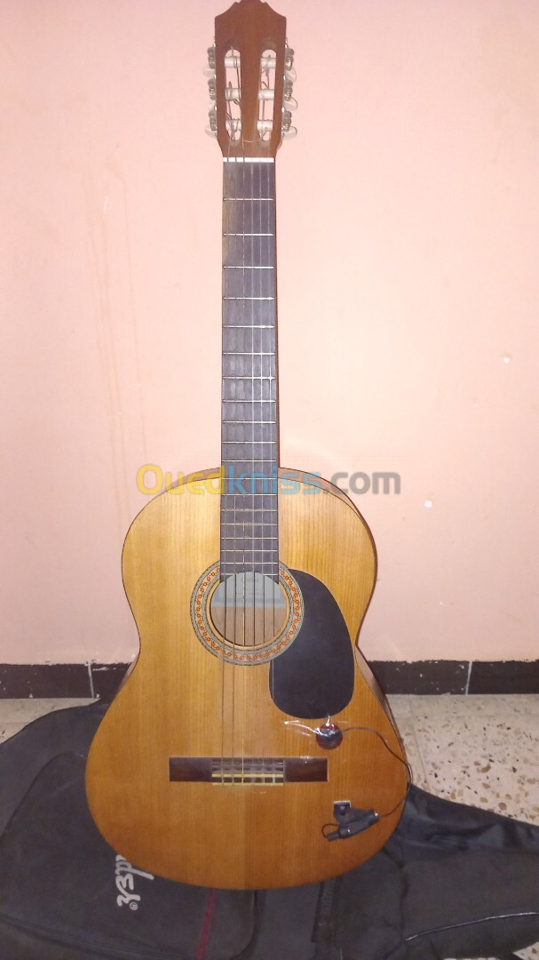 Guitar classique yamaha c40m