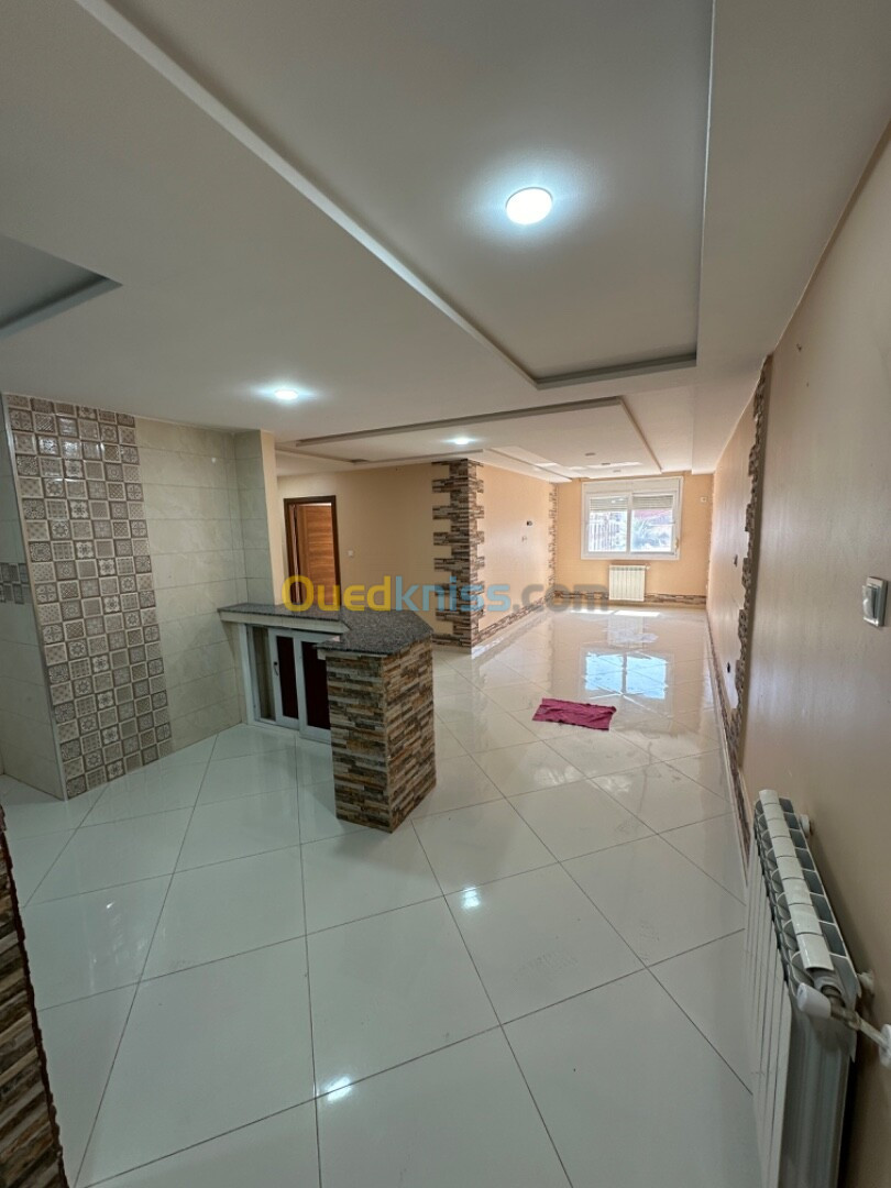 Vente Appartement F4 Alger Bordj el bahri