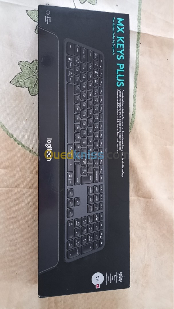 Clavier logitech mx keys plus