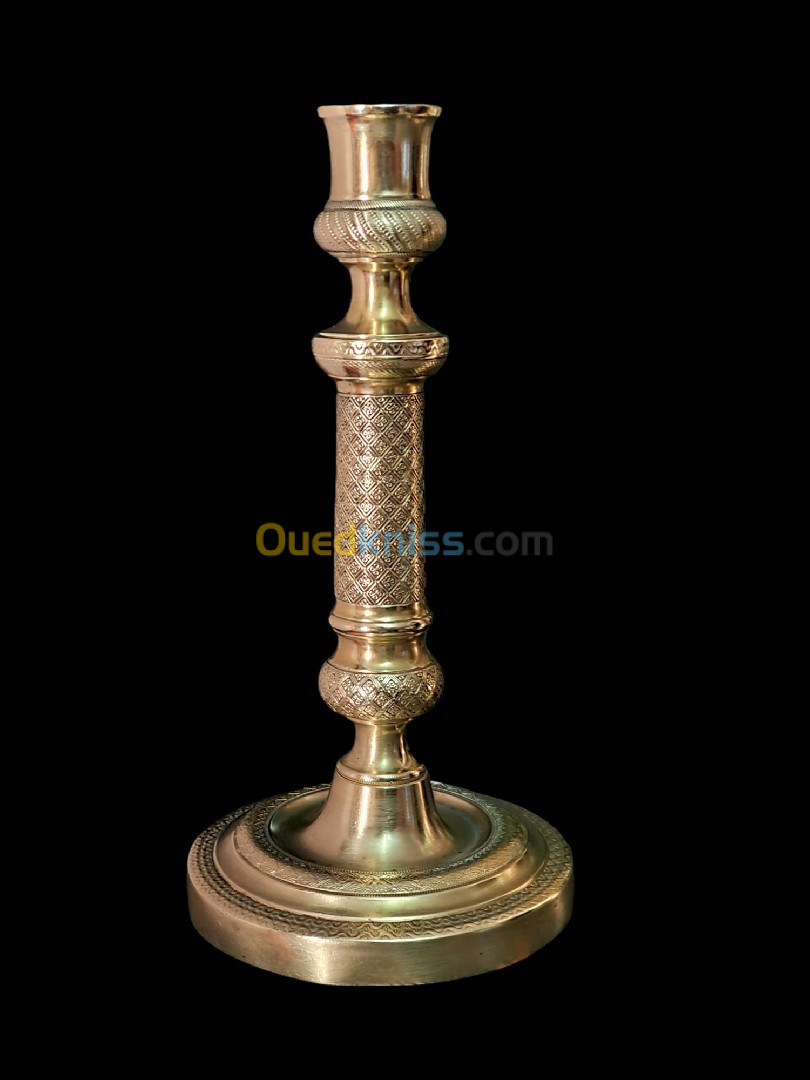 Bougeoir Ancien bronze argenté 