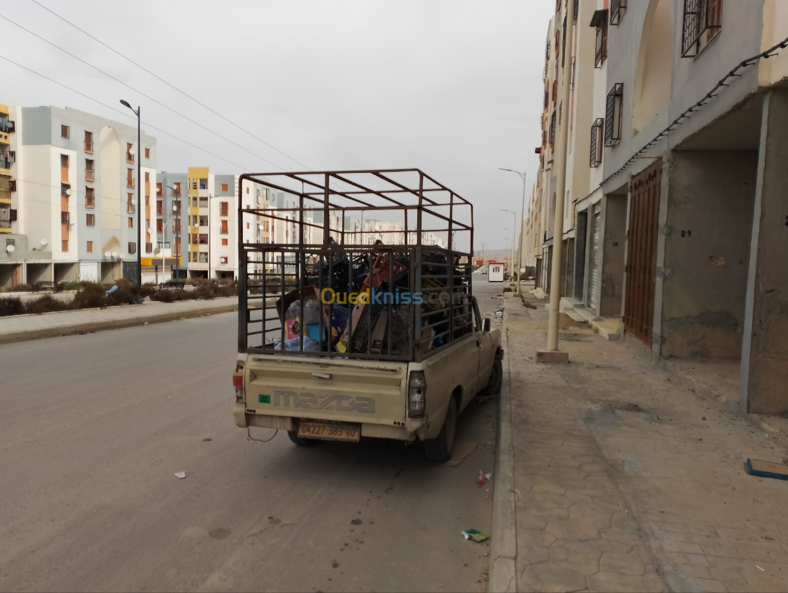 Mazda B1600 1983 عادي