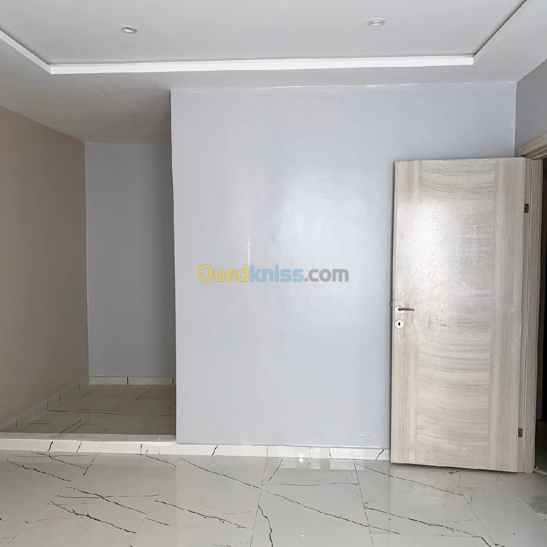 Vente Appartement F2 Alger Bordj el kiffan