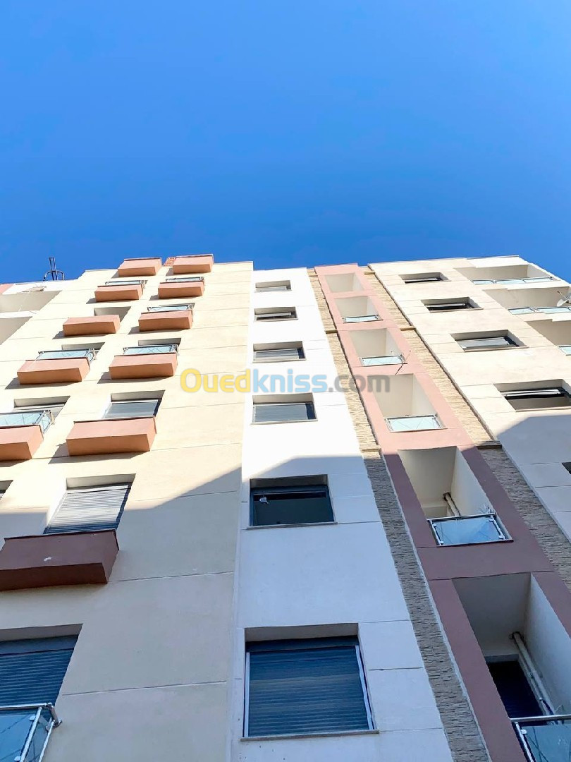 Vente Appartement F4 Alger Bordj el bahri