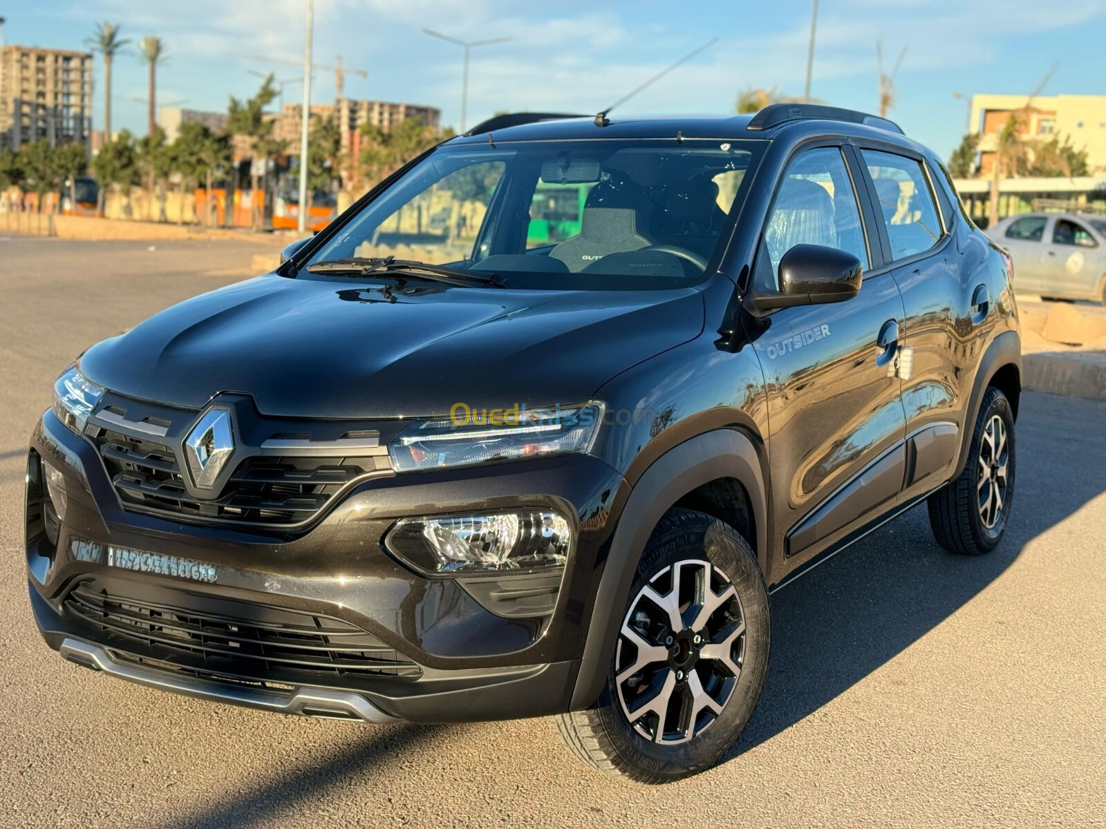 Renault Kwid 2024 Outsider