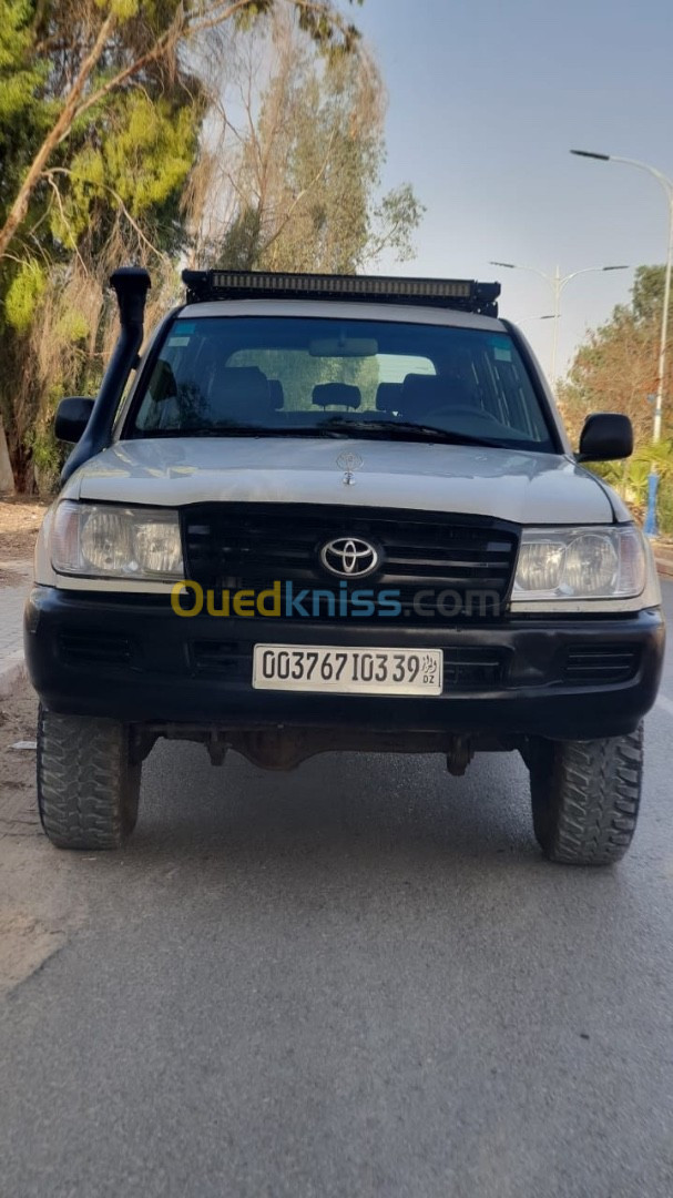 Toyota Land Cruiser 2003 Long