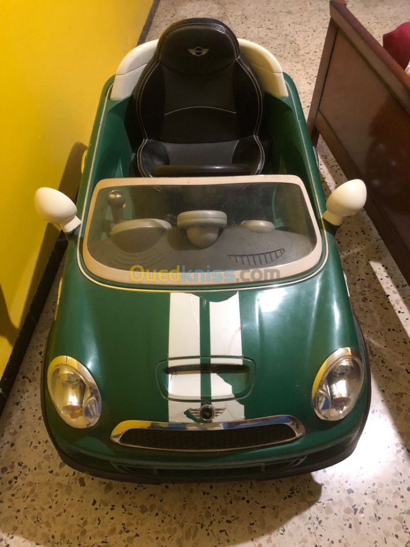 Voiture pour enfant (Mini Cooper)