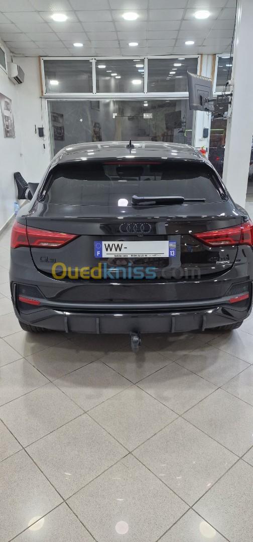 Audi Q3 2022 Q3