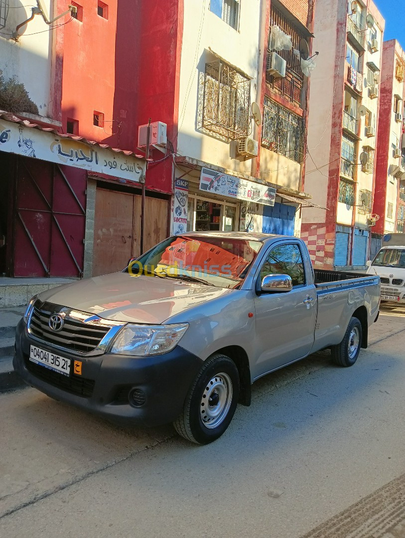 Toyota Hilux 2015 LEGEND SC 4x2