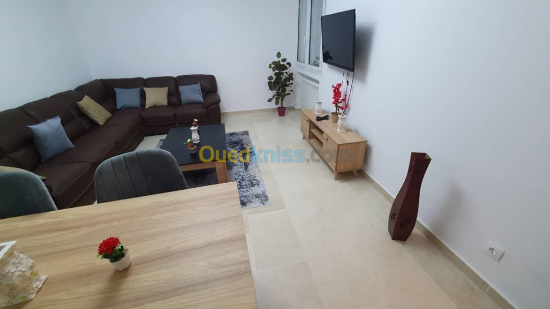 Location vacances Appartement Alger Hydra