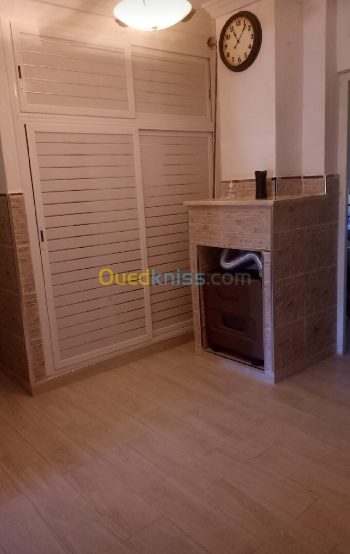 Location vacances Appartement F3 Mostaganem Mostaganem