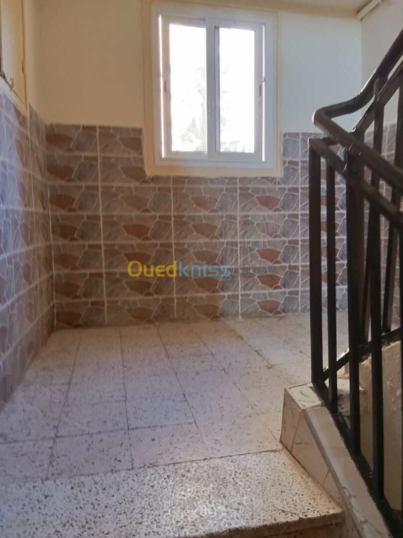 Vente Appartement F5 Alger Mohammadia