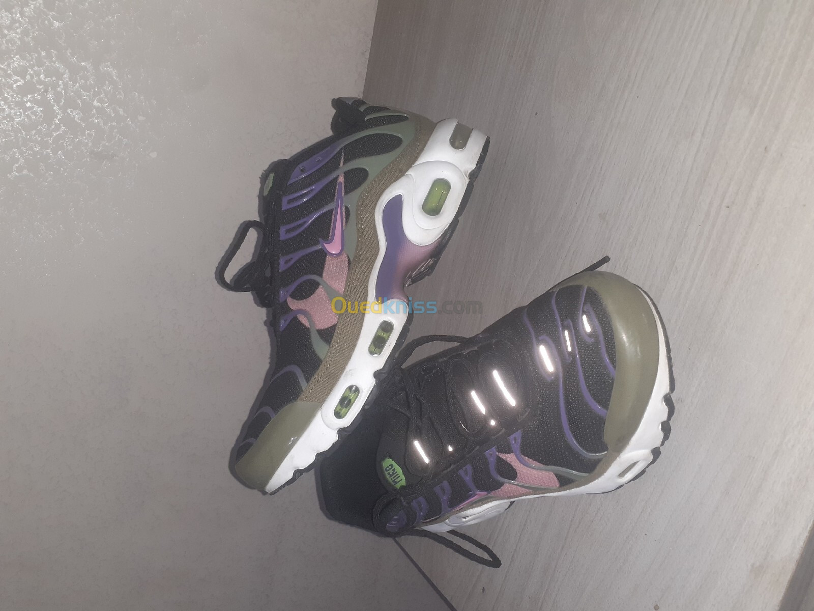 Vendre un basquett nike tn