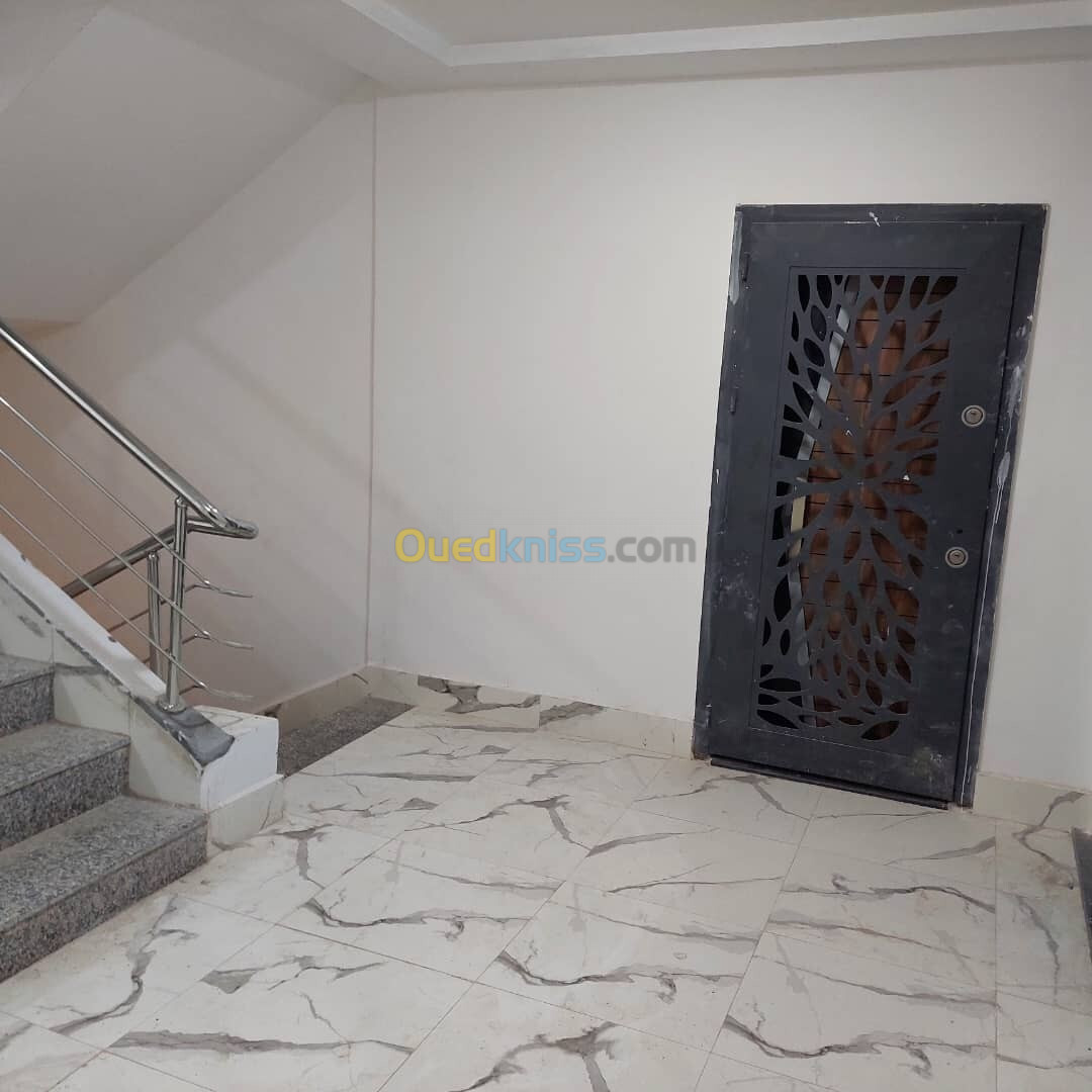 Vente Appartement F3 Alger Bordj el kiffan