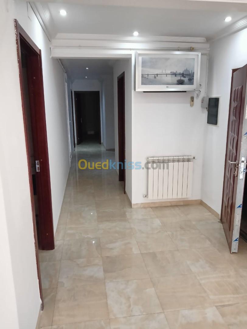 Location Appartement F5 Alger Bir mourad rais